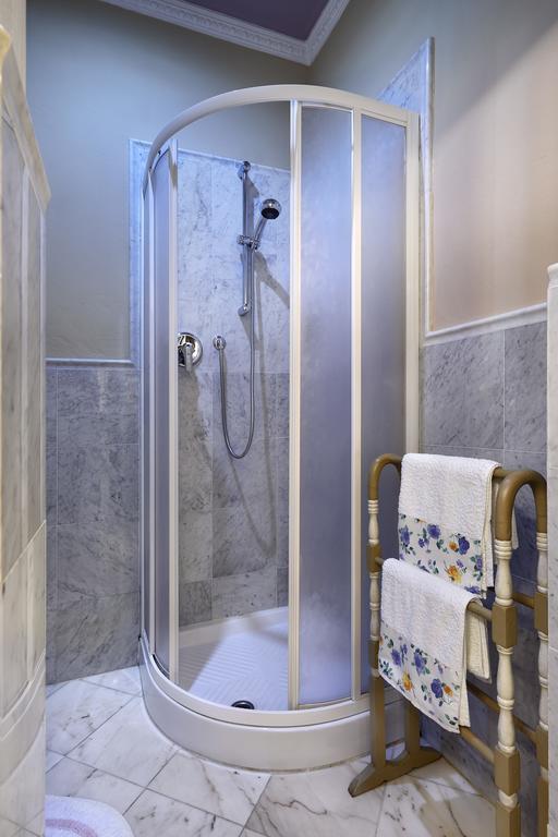 Appartamento Montanelli Florenz Exterior foto