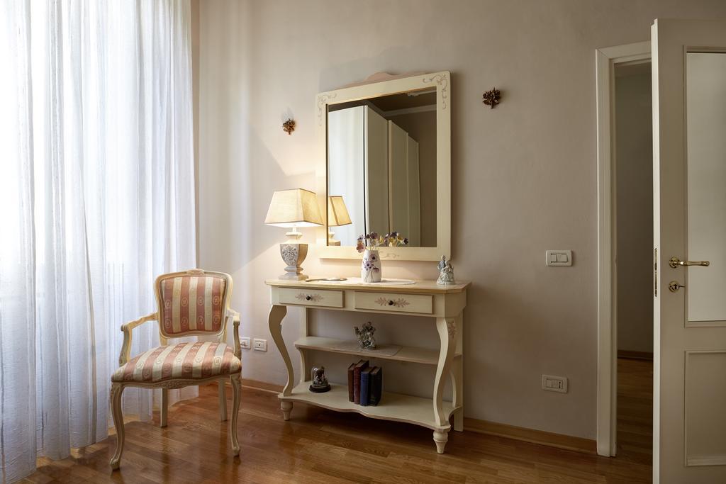 Appartamento Montanelli Florenz Exterior foto