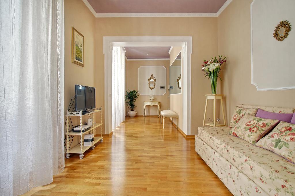 Appartamento Montanelli Florenz Exterior foto