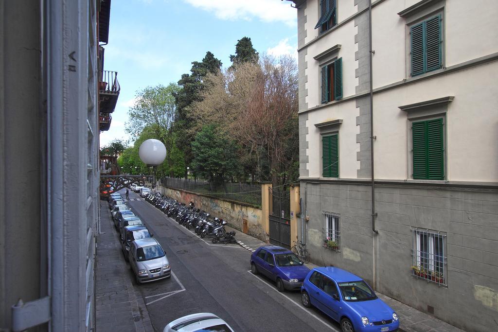 Appartamento Montanelli Florenz Exterior foto