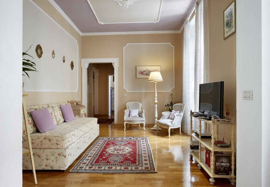 Appartamento Montanelli Florenz Exterior foto